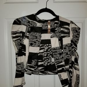 🖤Abstract🖤 and fun cropped jacket